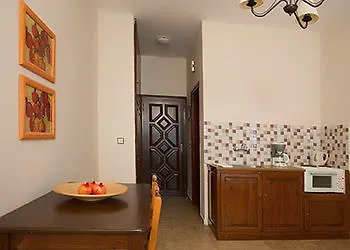 Georgia Vicky 2*